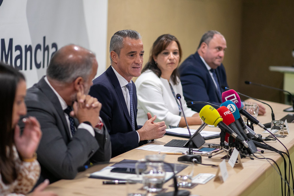 convenio-agricultura-agrobank-02